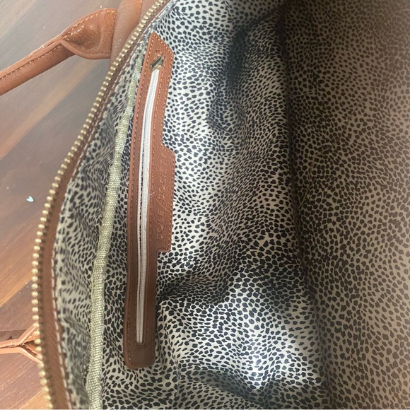 Cognac Faux Leather Weekender bag - Picture 5 of 12